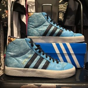 WESC / ADDIDAS Dakota Hi W "We" shoe collab